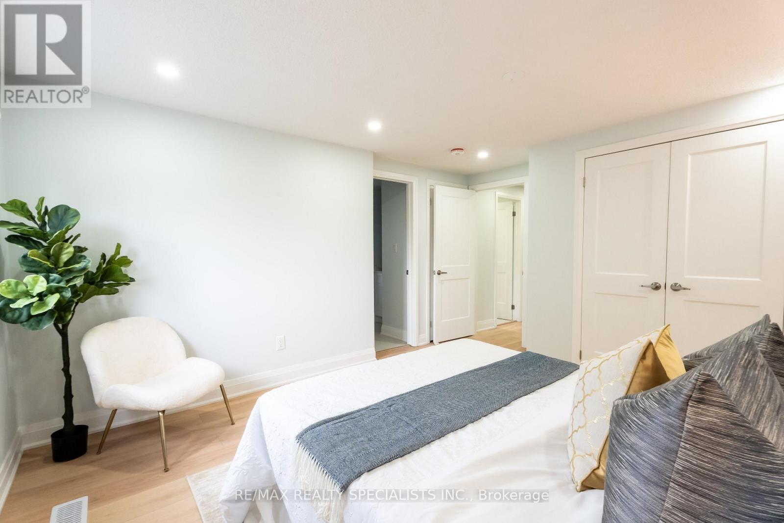 66 Banting Crescent, Brampton, Ontario  L6Y 2K9 - Photo 24 - W13657422