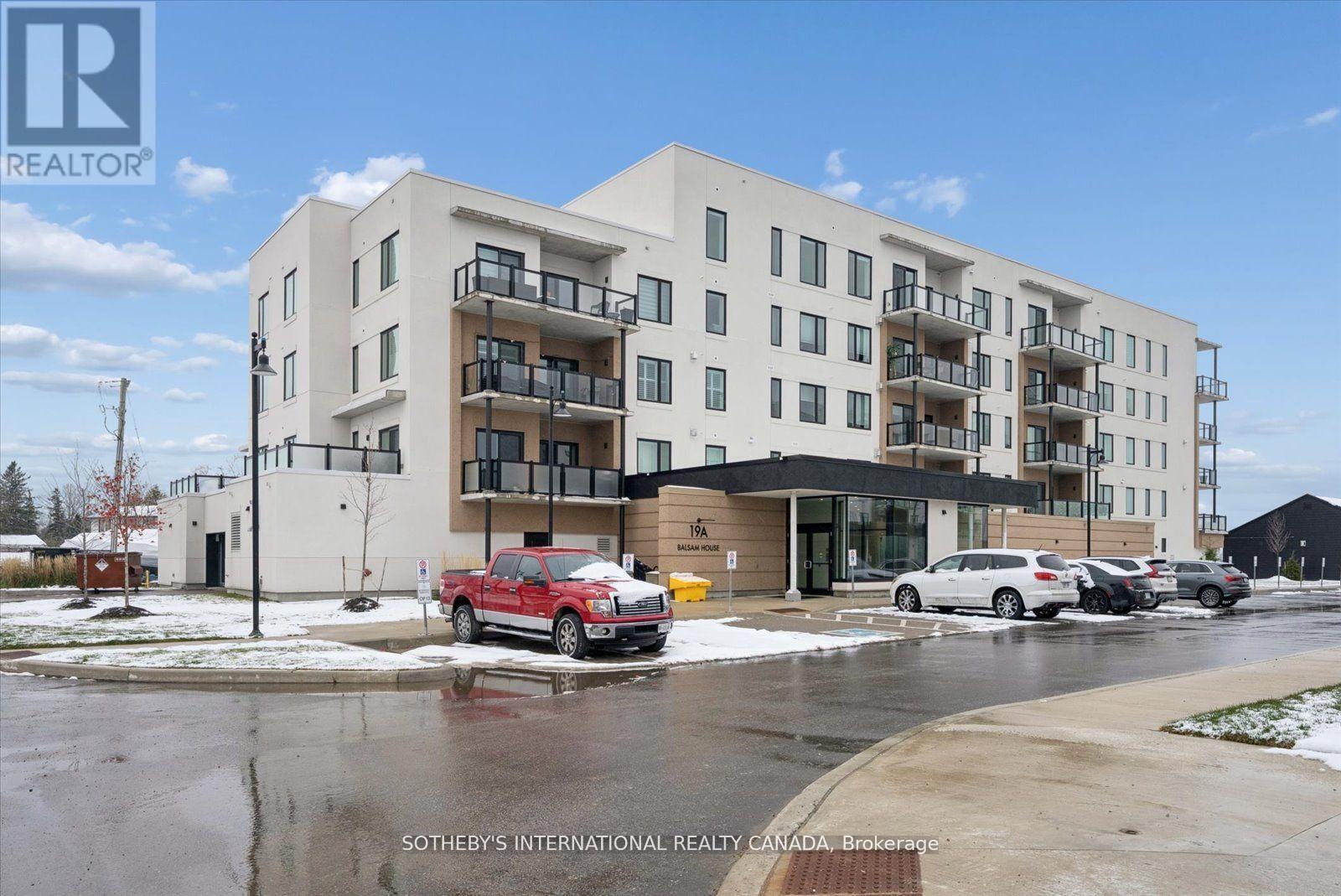 PENTHOUSE 1 - 19A WEST STREET N, Kawartha Lakes, Ontario