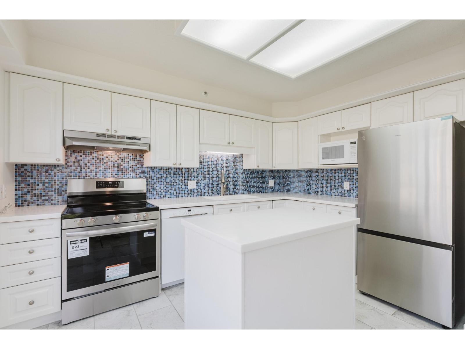304 3190 Gladwin Road, Abbotsford, British Columbia  V2T 5T2 - Photo 10 - R3154229