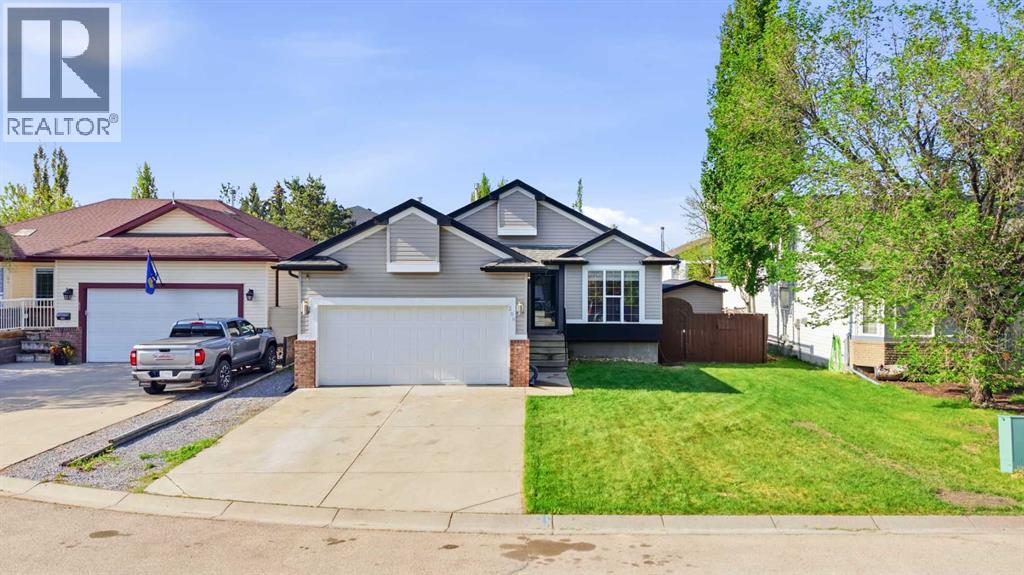 206 Highwood Village Place NW, High River, Alberta