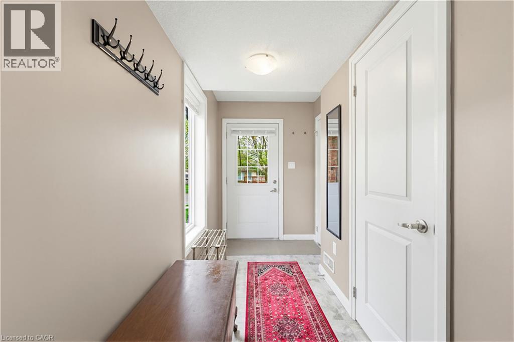 399 Greenfield Avenue, Kitchener, Ontario  N2C 1E6 - Photo 6 - 40843166