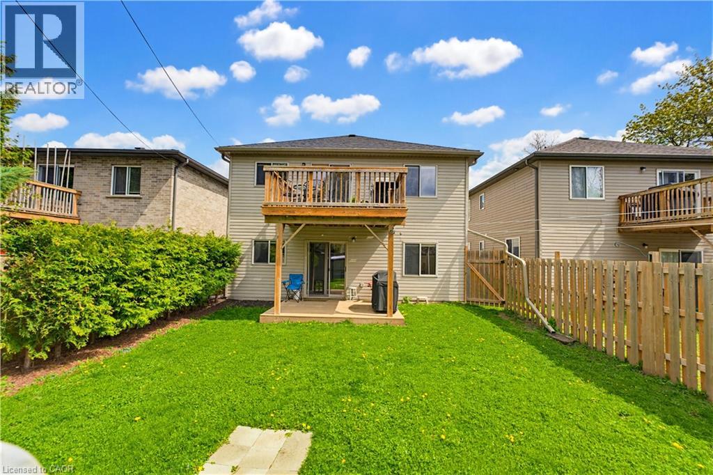 399 Greenfield Avenue, Kitchener, Ontario  N2C 1E6 - Photo 33 - 40843166