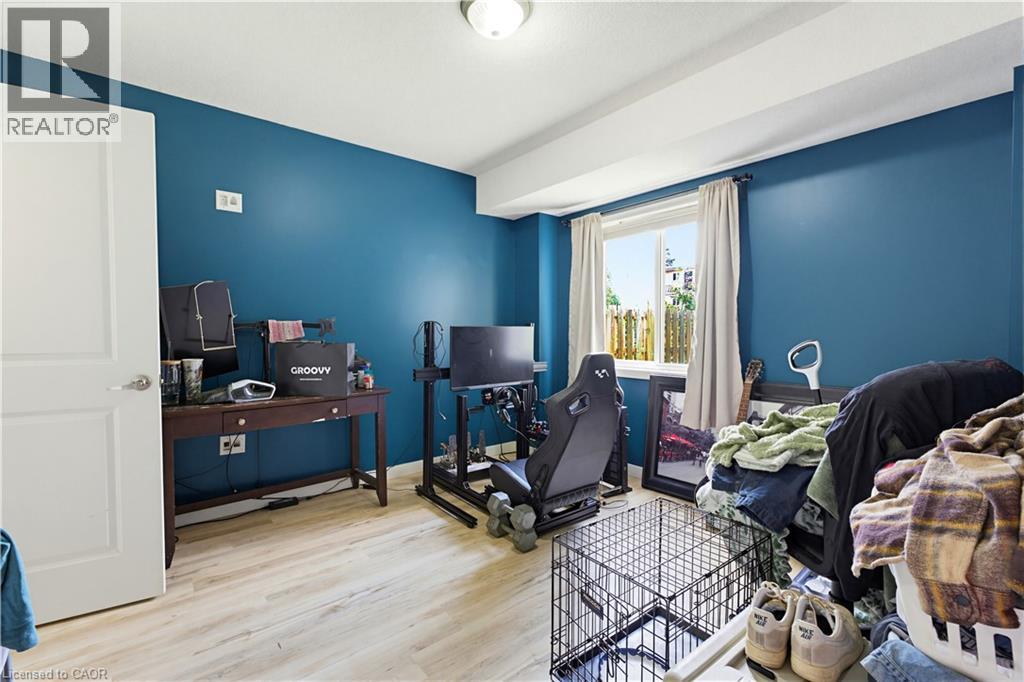 399 Greenfield Avenue, Kitchener, Ontario  N2C 1E6 - Photo 26 - 40843166