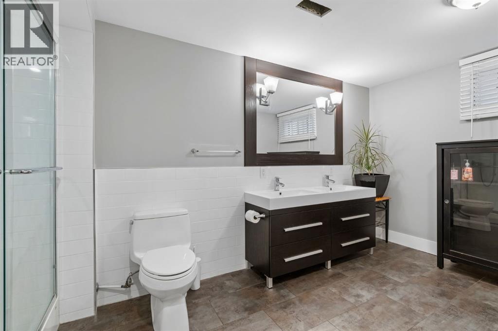 91 Winslow Crescent SW, Calgary, Alberta  T3C 2R3 - Photo 32 - A2335887