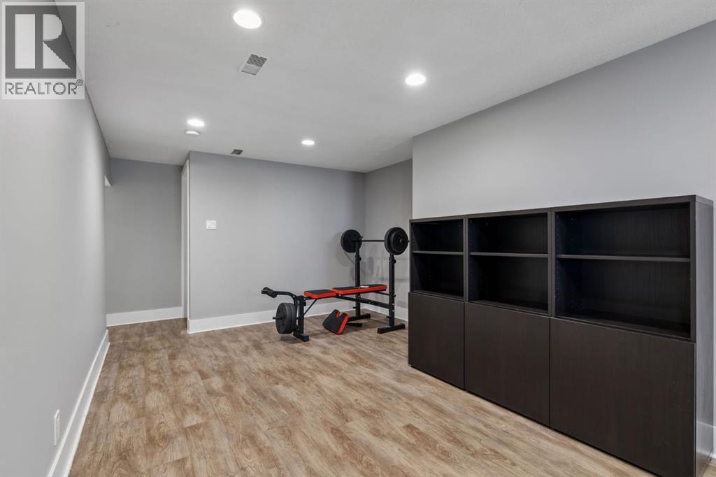 91 Winslow Crescent SW, Calgary, Alberta  T3C 2R3 - Photo 27 - A2335887