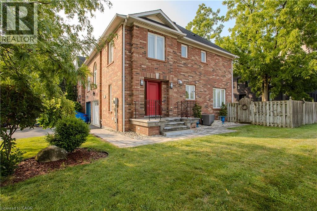 2010 GROVETREE Lane, Burlington, Ontario