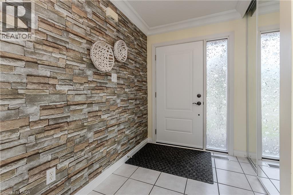 2010 Grovetree Lane, Burlington, Ontario  L7R 4V4 - Photo 24 - 40852152