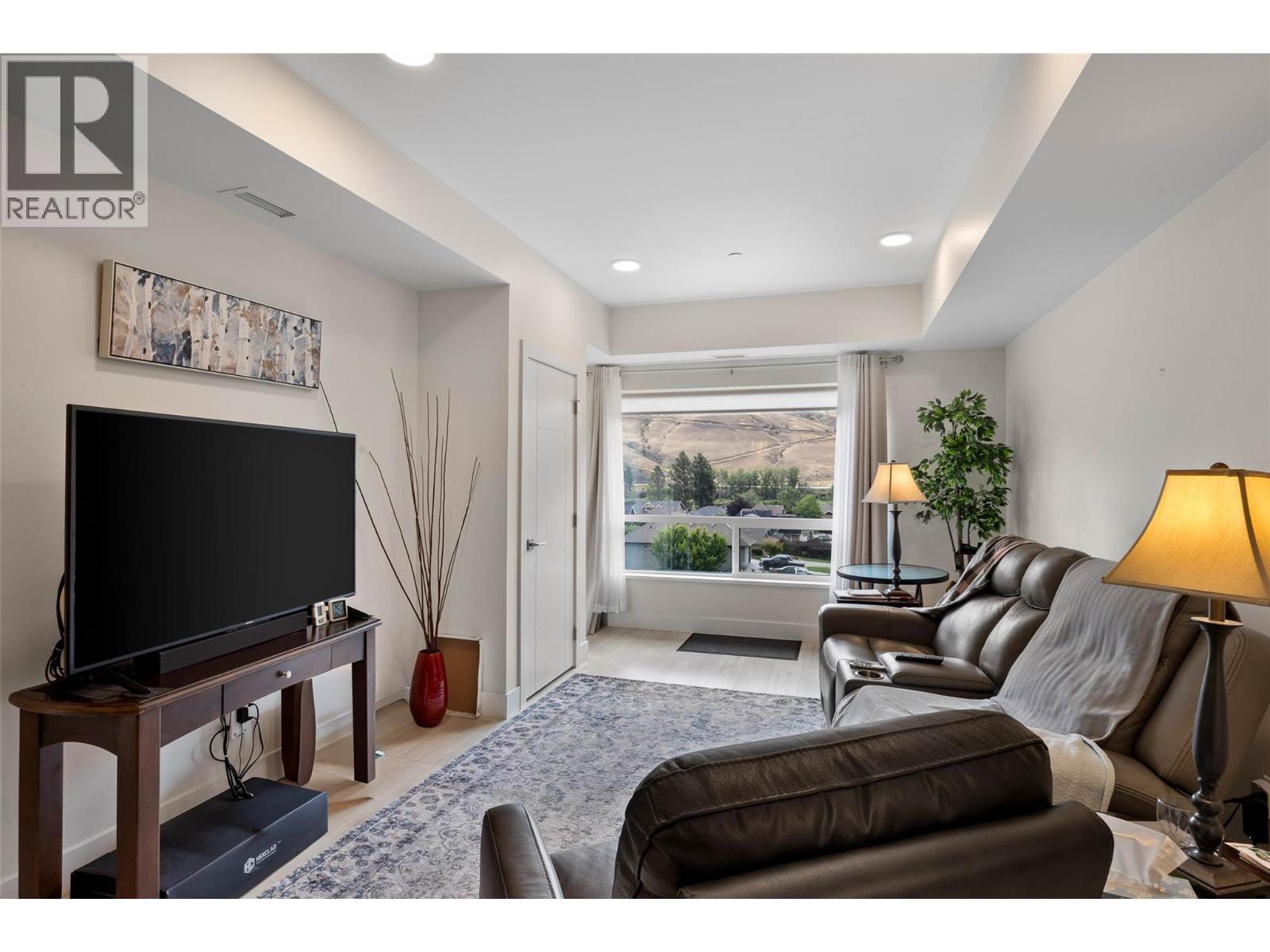 651 Dunes Drive Unit# 306, Kamloops, British Columbia  V2H 1T7 - Photo 6 - 10396306