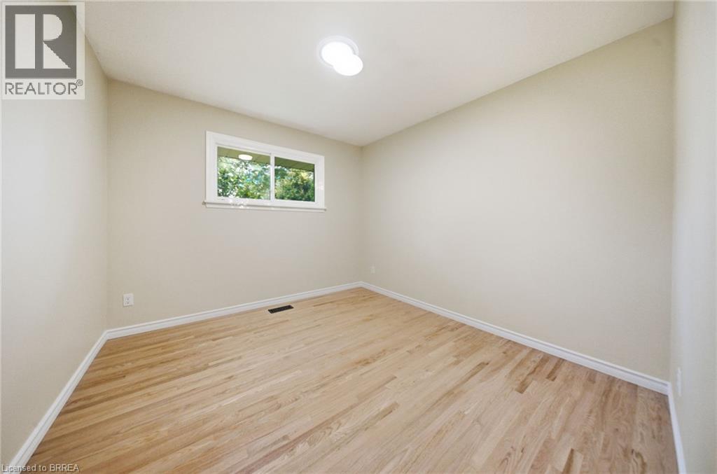401 Nelson Street, Brantford, Ontario  N3S 4E9 - Photo 15 - 40854301