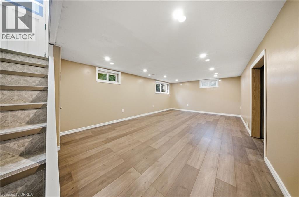401 Nelson Street, Brantford, Ontario  N3S 4E9 - Photo 20 - 40854301