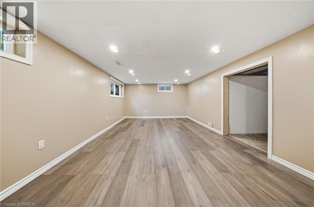401 Nelson Street, Brantford, Ontario  N3S 4E9 - Photo 23 - 40854301