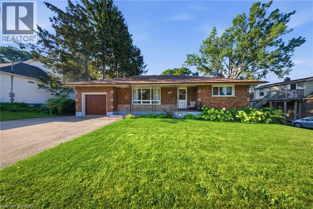 401 Nelson Street, Brantford, Ontario  N3S 4E9 - Photo 3 - 40854301