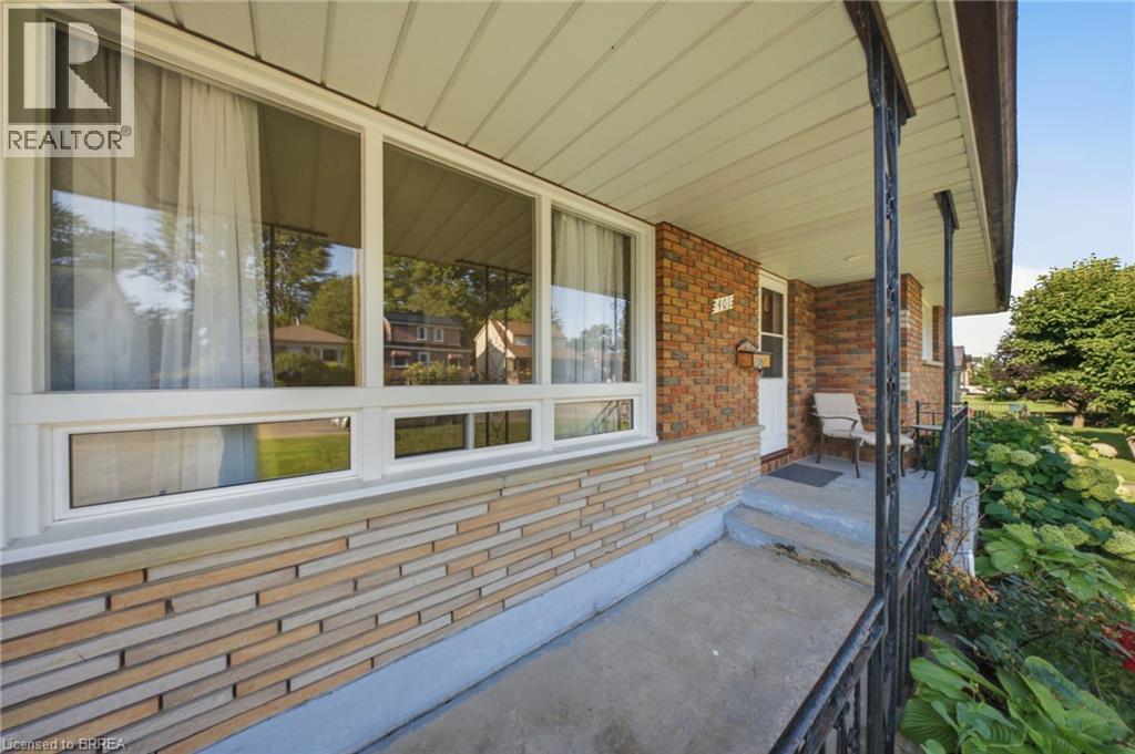 401 Nelson Street, Brantford, Ontario  N3S 4E9 - Photo 4 - 40854301