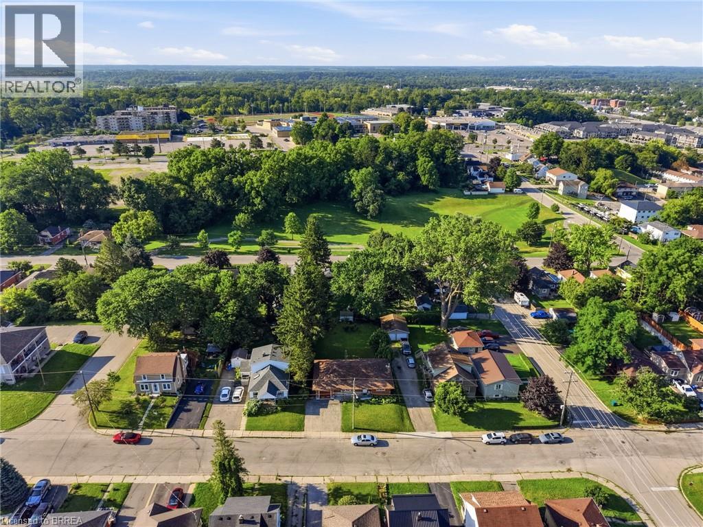 401 Nelson Street, Brantford, Ontario  N3S 4E9 - Photo 41 - 40854301