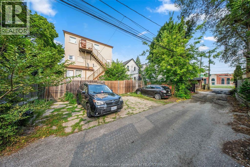 771 Chilver Road, Windsor, Ontario N8Y 2K1 - Photo 9 - 26019363