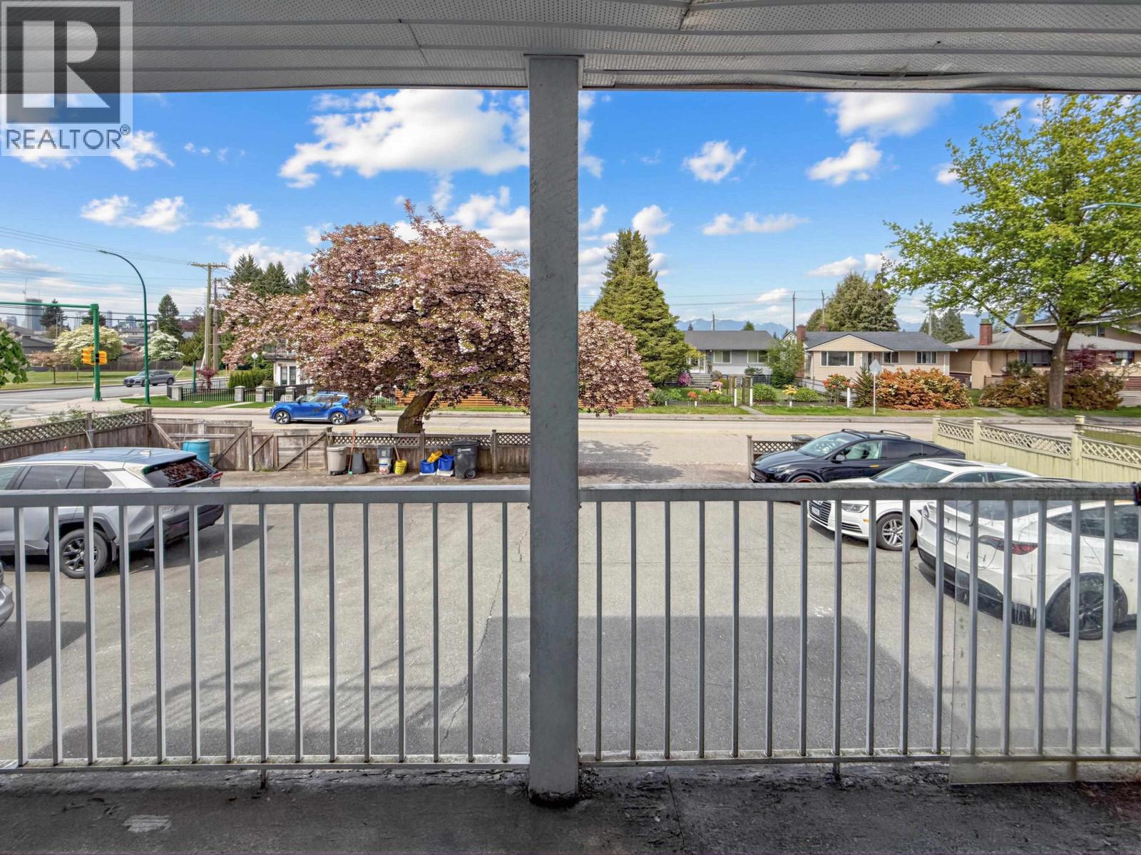 7320 Imperial Street, Burnaby, British Columbia  V5E 1N7 - Photo 3 - R3154163