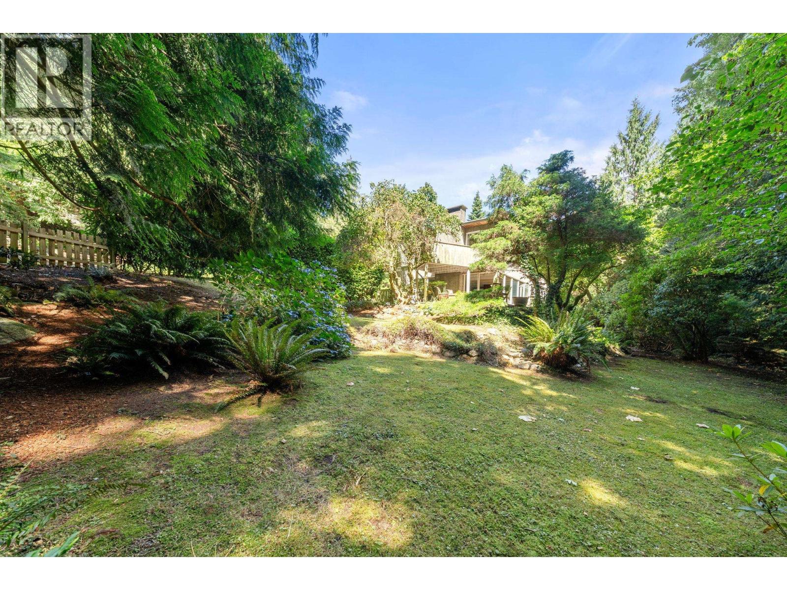 6222 St. Georges Avenue, West Vancouver, British Columbia  V7W 1Z7 - Photo 14 - R3154173