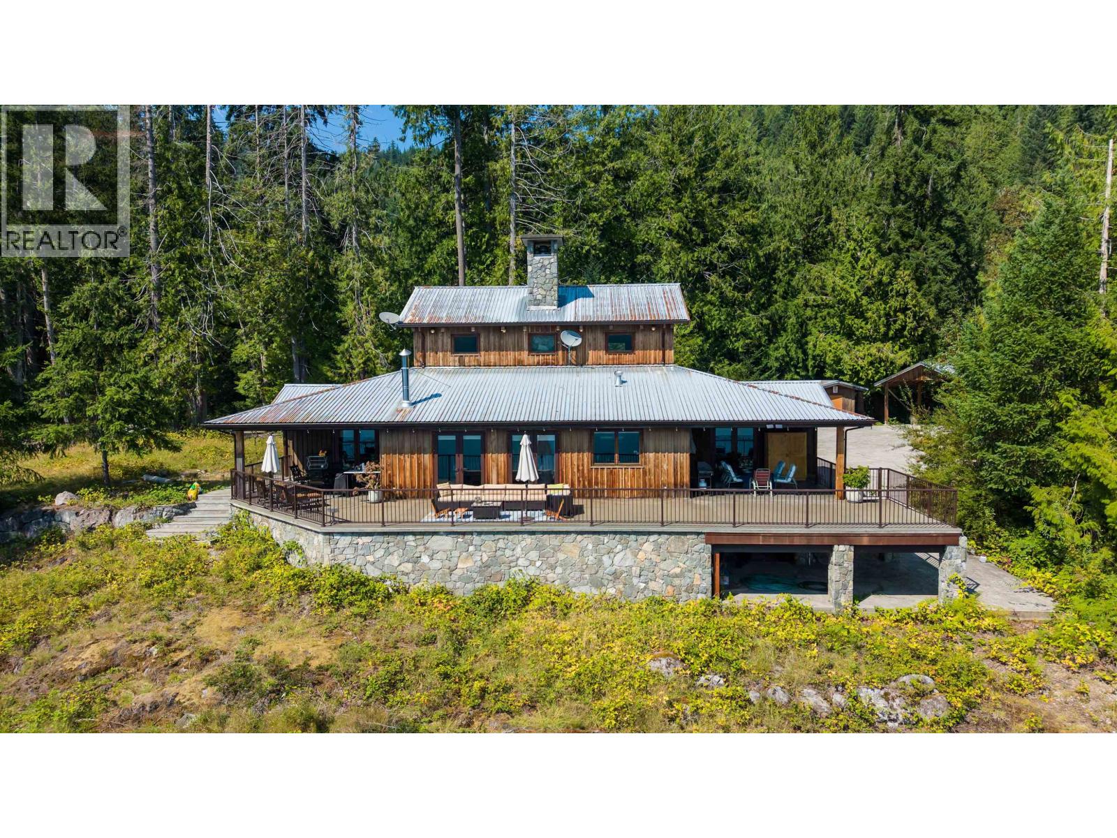 15781 East Egmont Shoreline, Egmont, British Columbia V0N 1N0 - Photo 2 - R3154184