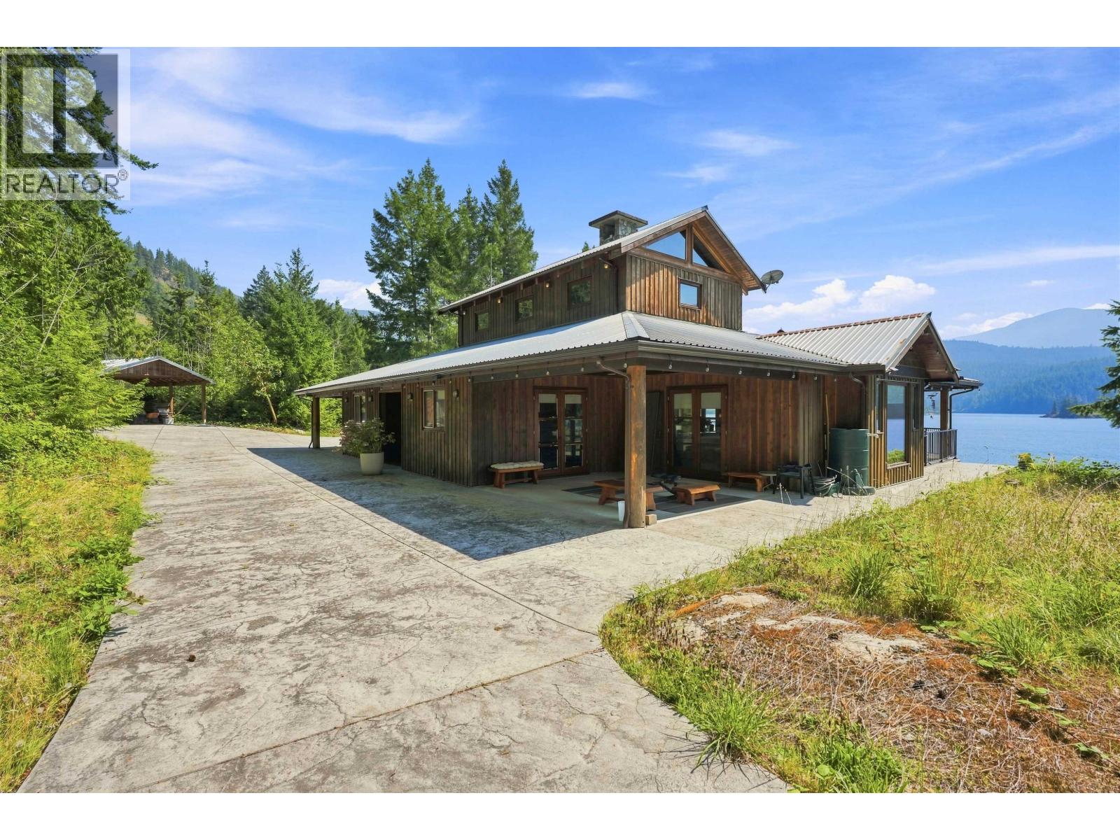 15781 East Egmont Shoreline, Egmont, British Columbia V0N 1N0 - Photo 3 - R3154184