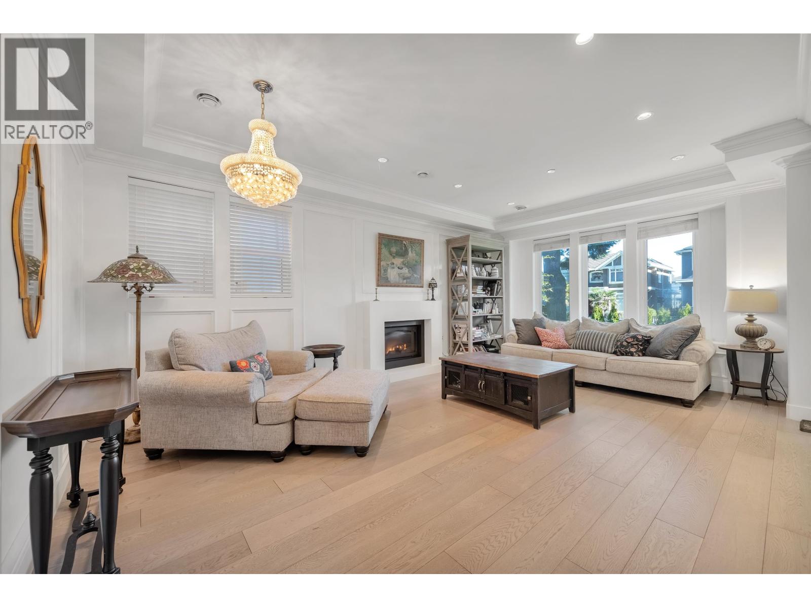 5887 Battison Street, Vancouver, British Columbia  V5R 4M7 - Photo 4 - R3154186