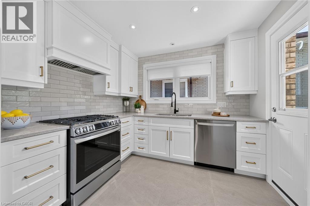 10 Glen Cannon Drive, Hamilton, Ontario  L8G 2Z7 - Photo 19 - 40854694