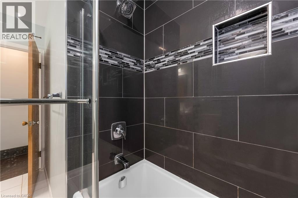 5 Armour Drive, Welland, Ontario  L3C 2N7 - Photo 21 - 40854202