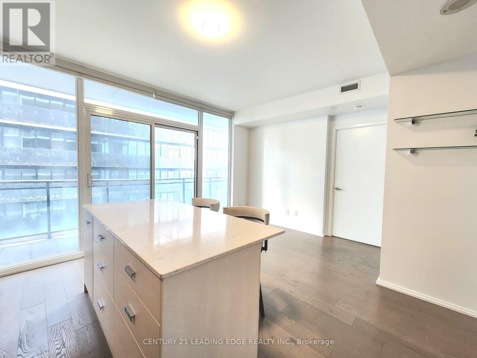 4511 - 45 Charles Street E, Toronto, Ontario  M4Y 0B8 - Photo 2 - C13658694