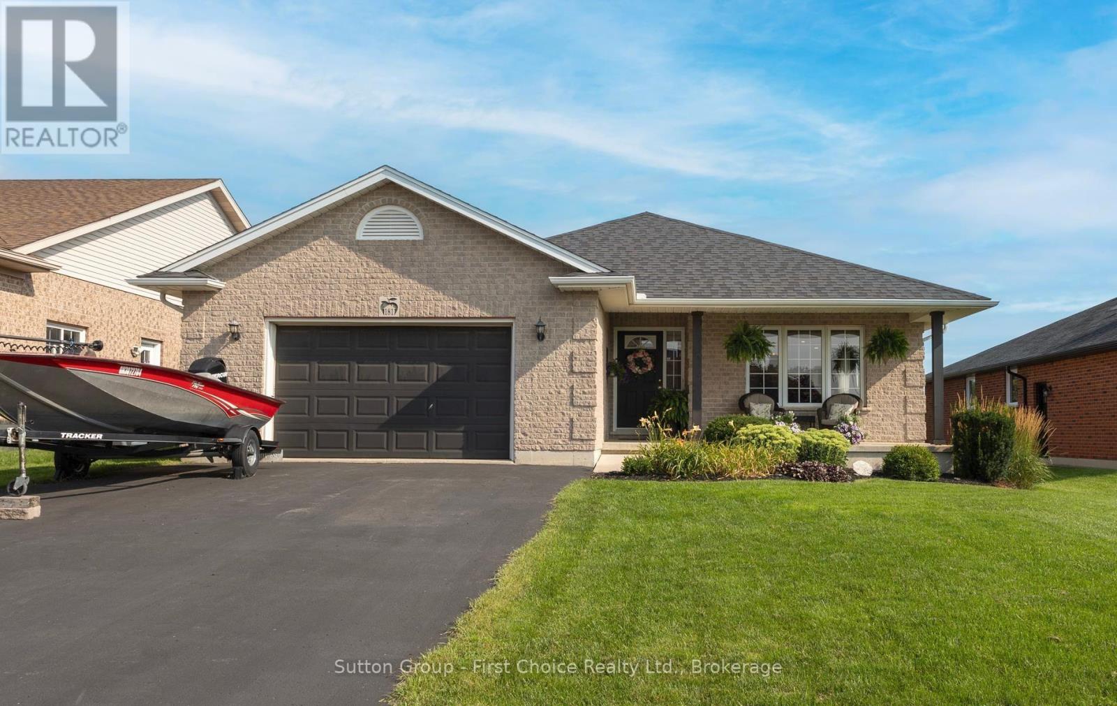 181 BENDER AVENUE, east zorra-tavistock (tavistock), Ontario