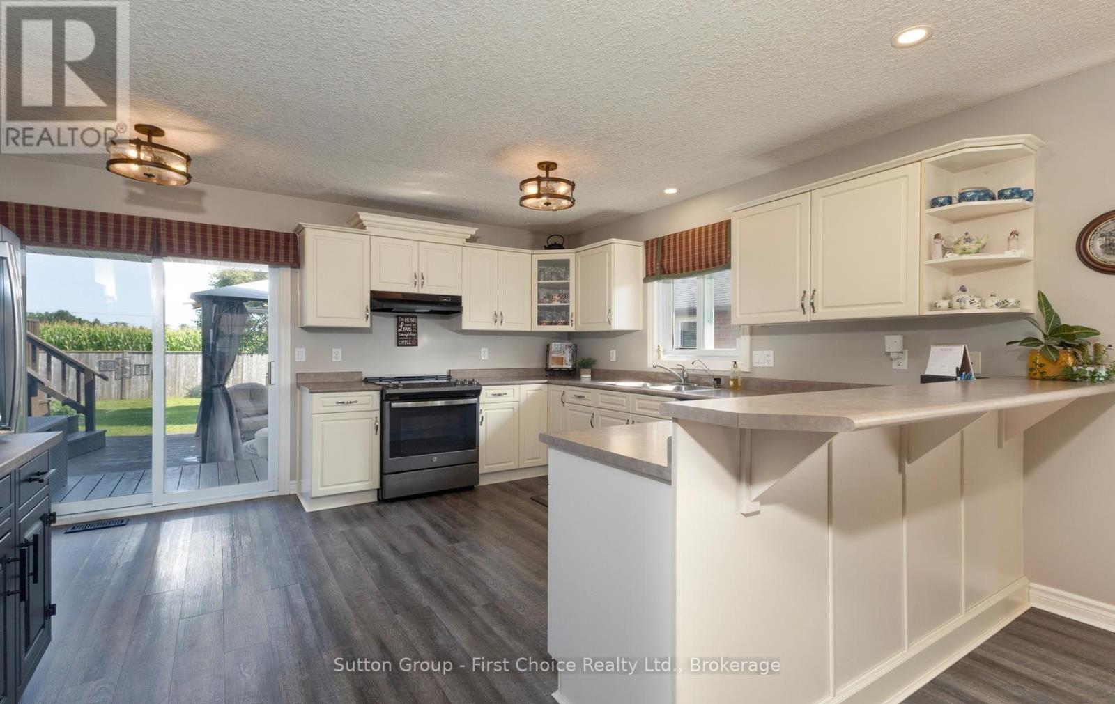 181 Bender Avenue, East Zorra-Tavistock, Ontario  N0B 2R0 - Photo 11 - X13658682