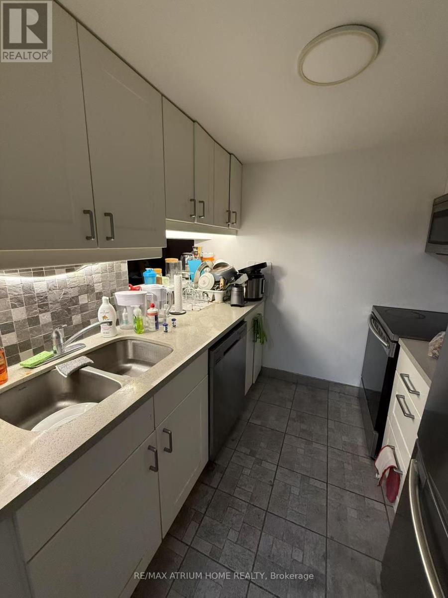 1403 - 717 Bay Street, Toronto, Ontario M5G 2J9 - Photo 5 - C13658716