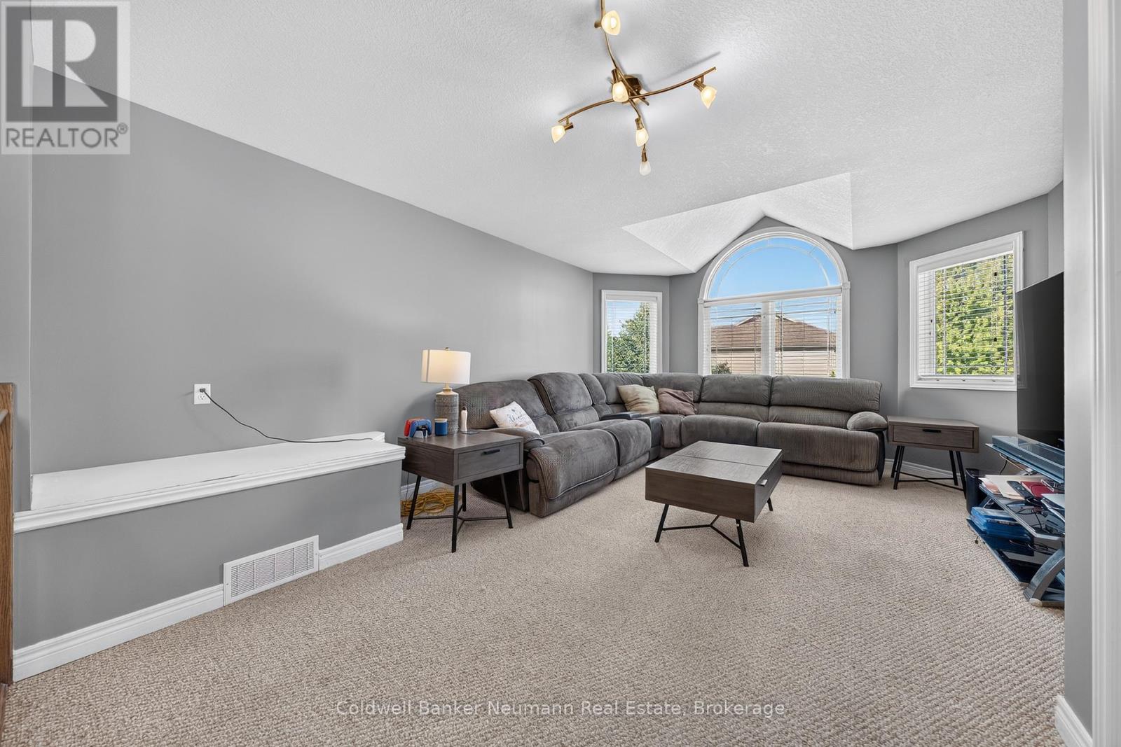 58 Washburn Drive, Guelph, Ontario  N1E 0B2 - Photo 17 - X13658686