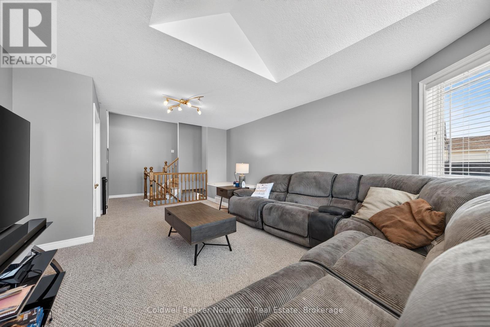 58 Washburn Drive, Guelph, Ontario  N1E 0B2 - Photo 18 - X13658686