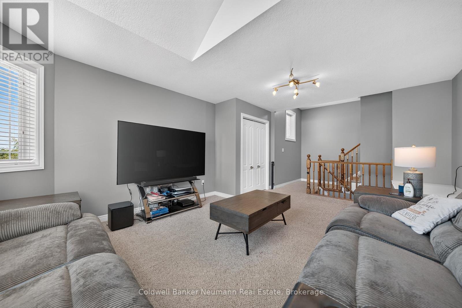 58 Washburn Drive, Guelph, Ontario  N1E 0B2 - Photo 19 - X13658686