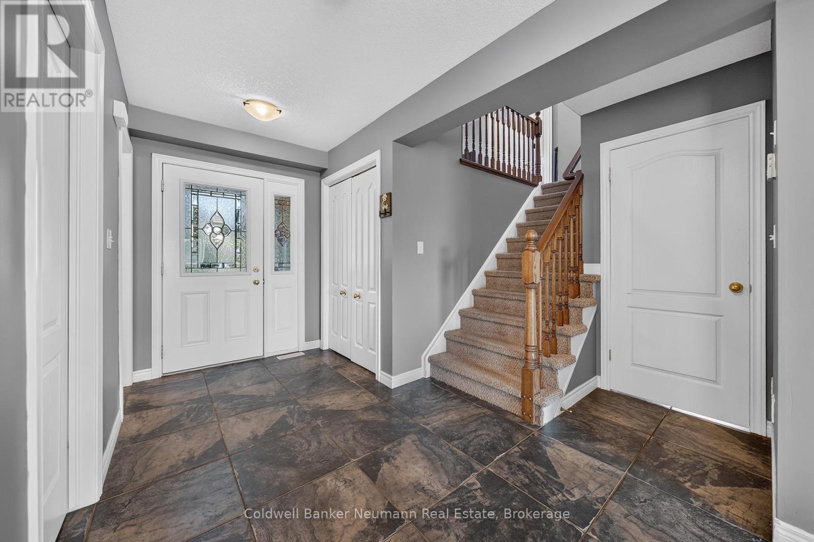 58 Washburn Drive, Guelph, Ontario  N1E 0B2 - Photo 4 - X13658686