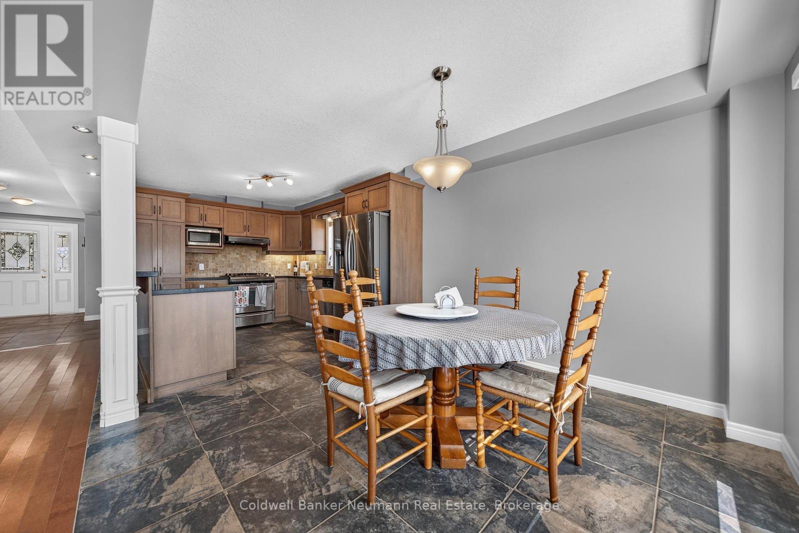 58 Washburn Drive, Guelph, Ontario  N1E 0B2 - Photo 8 - X13658686