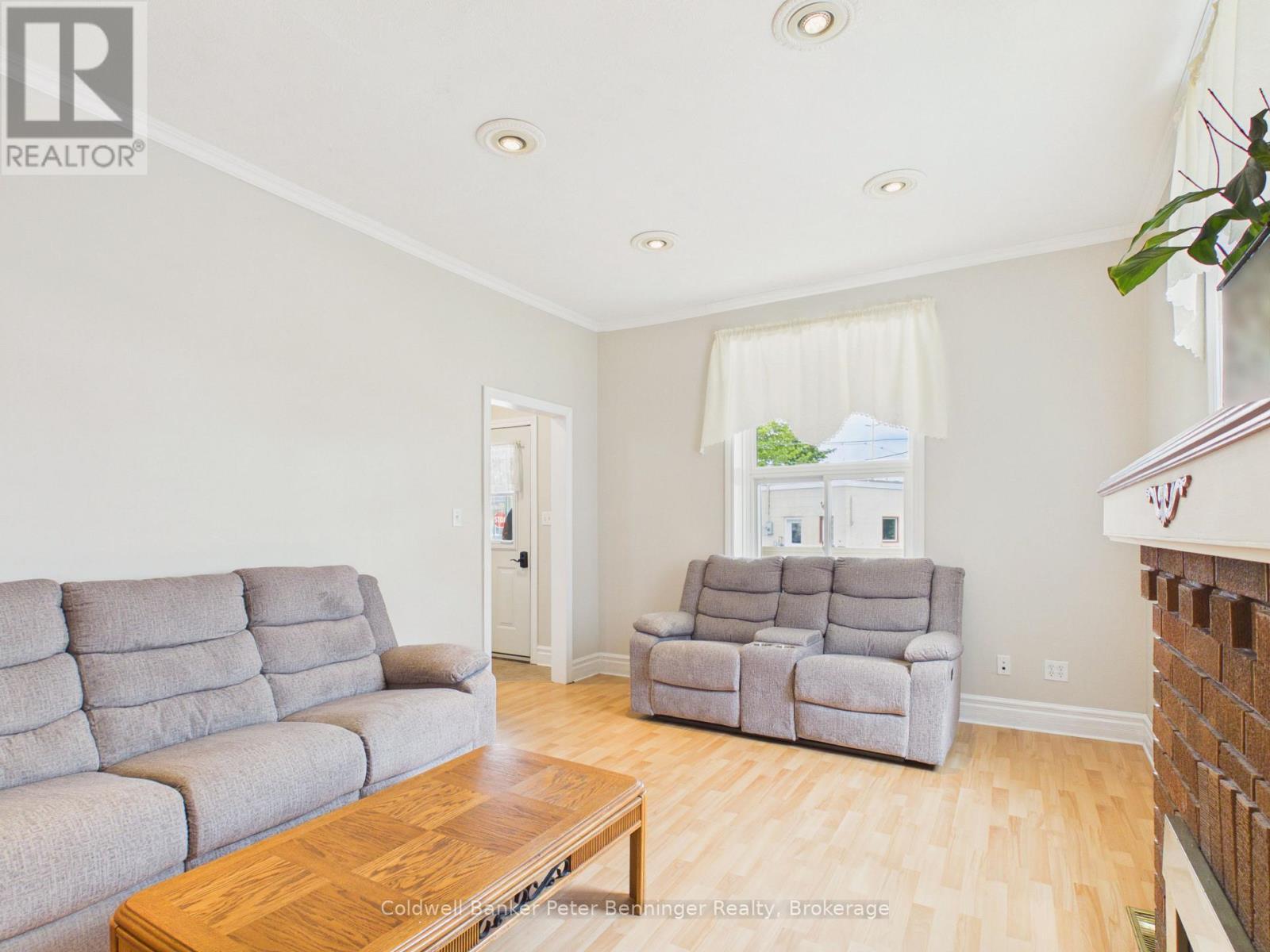 7 Yonge Street S, Brockton, Ontario  N0G 2V0 - Photo 11 - X13658706