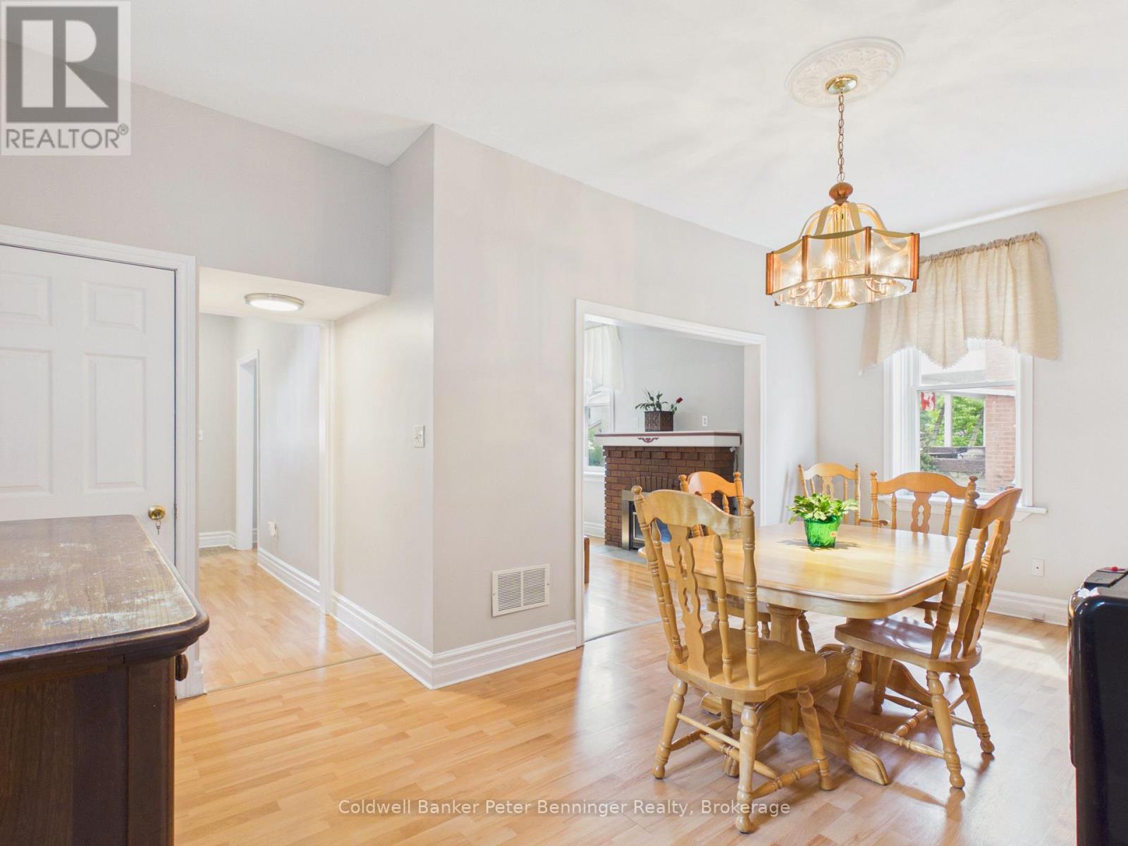 7 Yonge Street S, Brockton, Ontario  N0G 2V0 - Photo 9 - X13658706