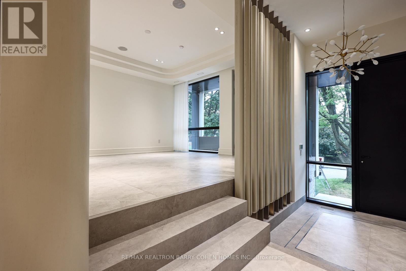 39 Chudleigh Avenue, Toronto, Ontario  M4R 1T1 - Photo 7 - C13658764