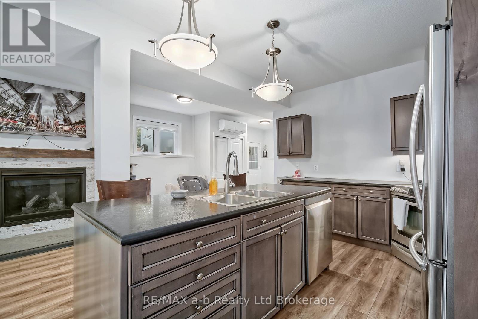305 Robinson Street, Woodstock, Ontario  N4S 3B8 - Photo 29 - X13131530