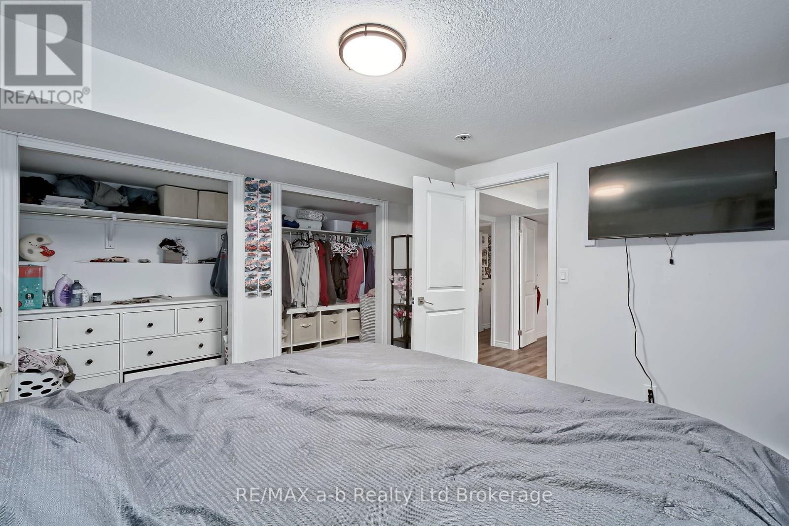 305 Robinson Street, Woodstock, Ontario  N4S 3B8 - Photo 36 - X13131530