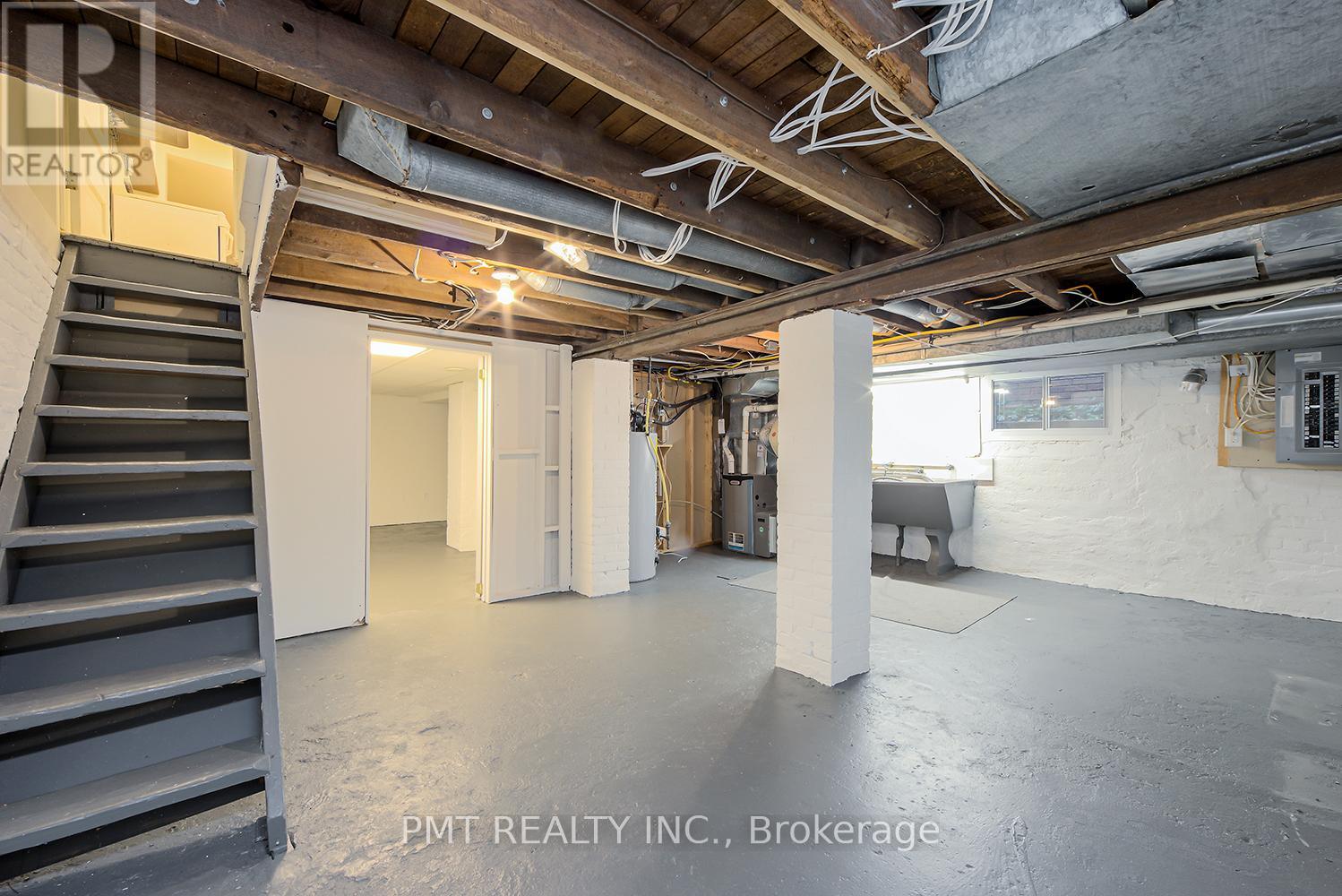 47 Herbert Avenue, Toronto, Ontario  M4L 3P8 - Photo 35 - E13658670