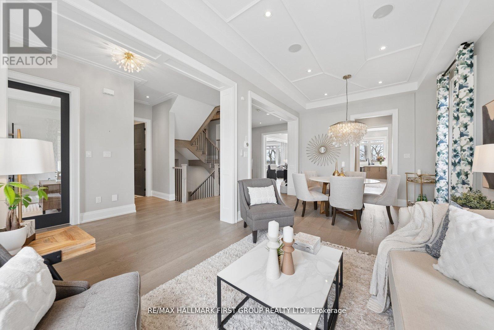 506 Rougemount Drive, Pickering, Ontario  L1W 2B9 - Photo 14 - E13658730