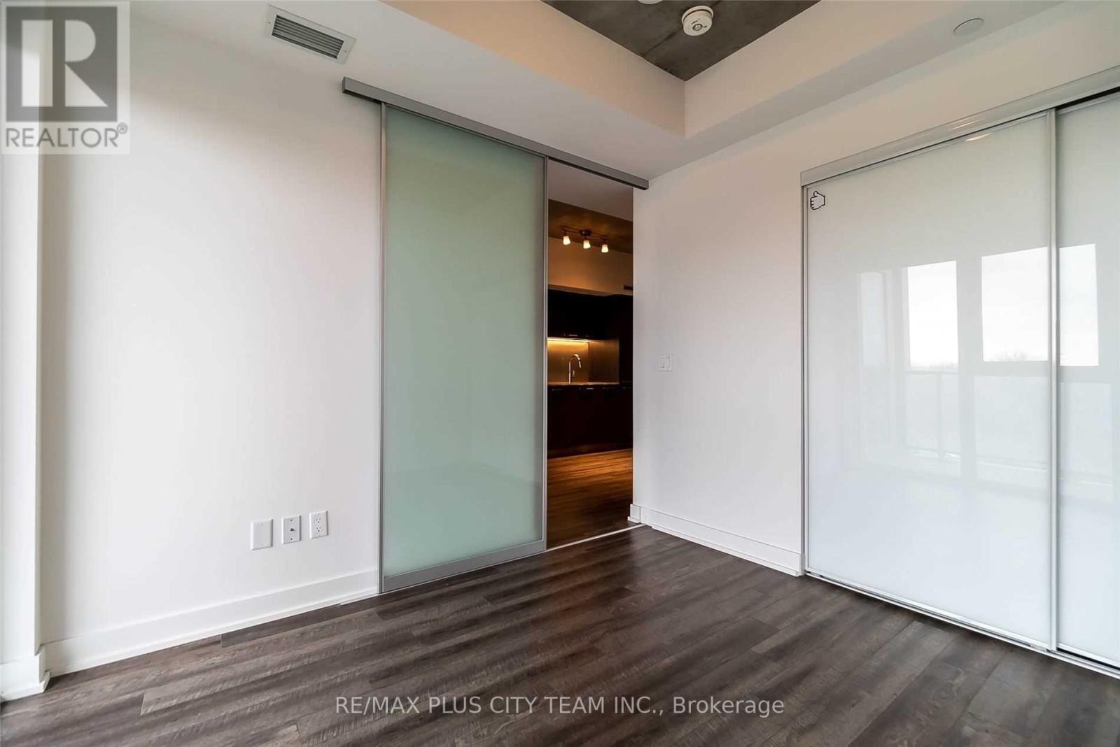 305 - 15 Baseball Place, Toronto, Ontario  M4M 0E7 - Photo 11 - E13658760