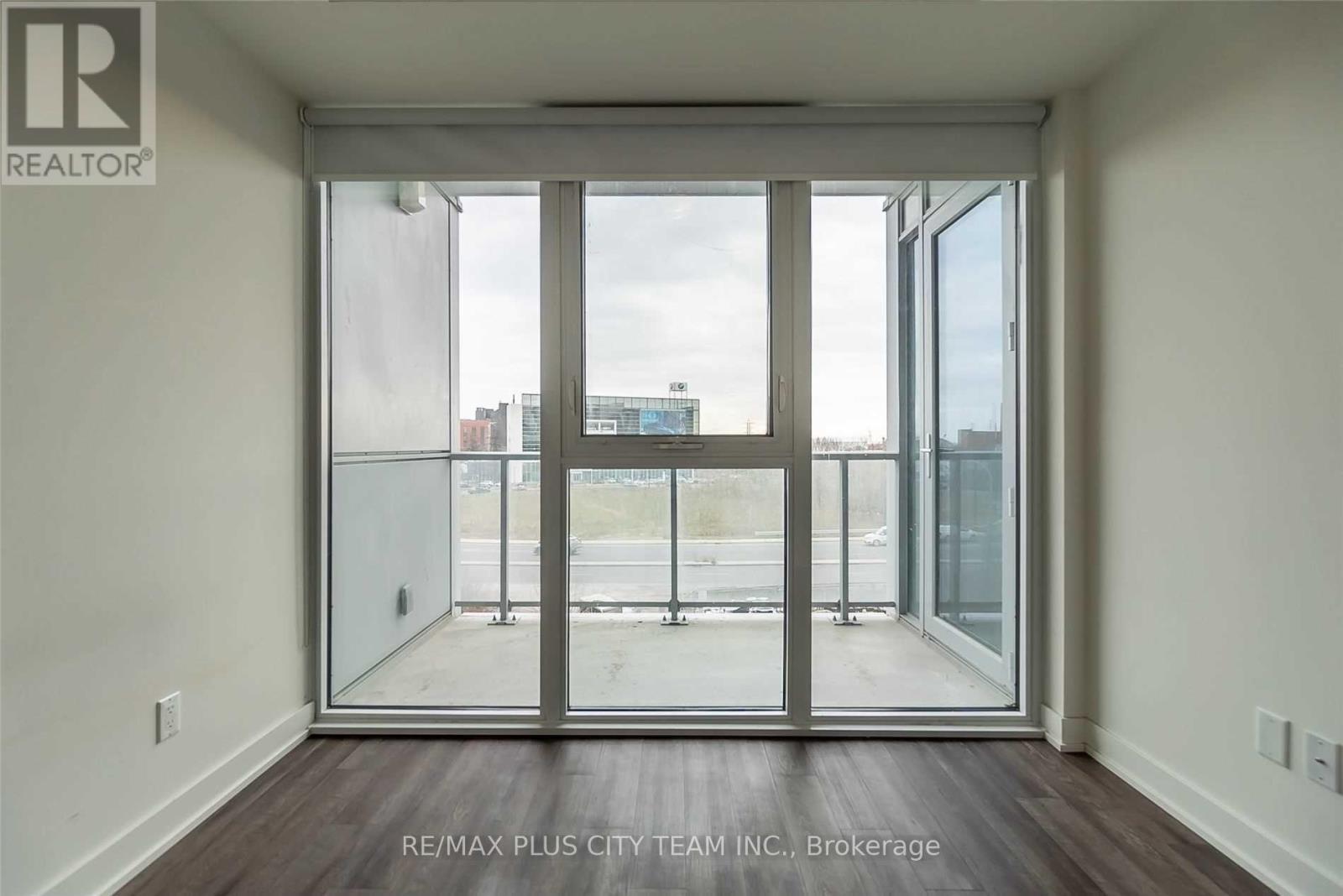 305 - 15 Baseball Place, Toronto, Ontario  M4M 0E7 - Photo 13 - E13658760