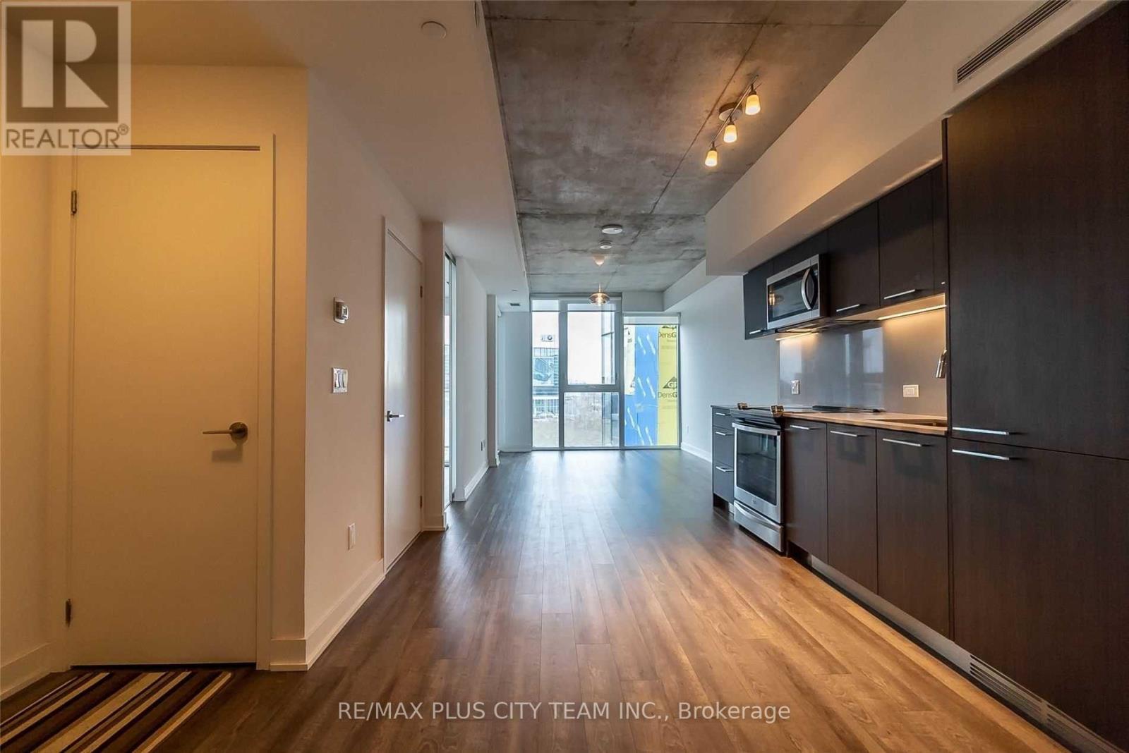 305 - 15 Baseball Place, Toronto, Ontario  M4M 0E7 - Photo 6 - E13658760