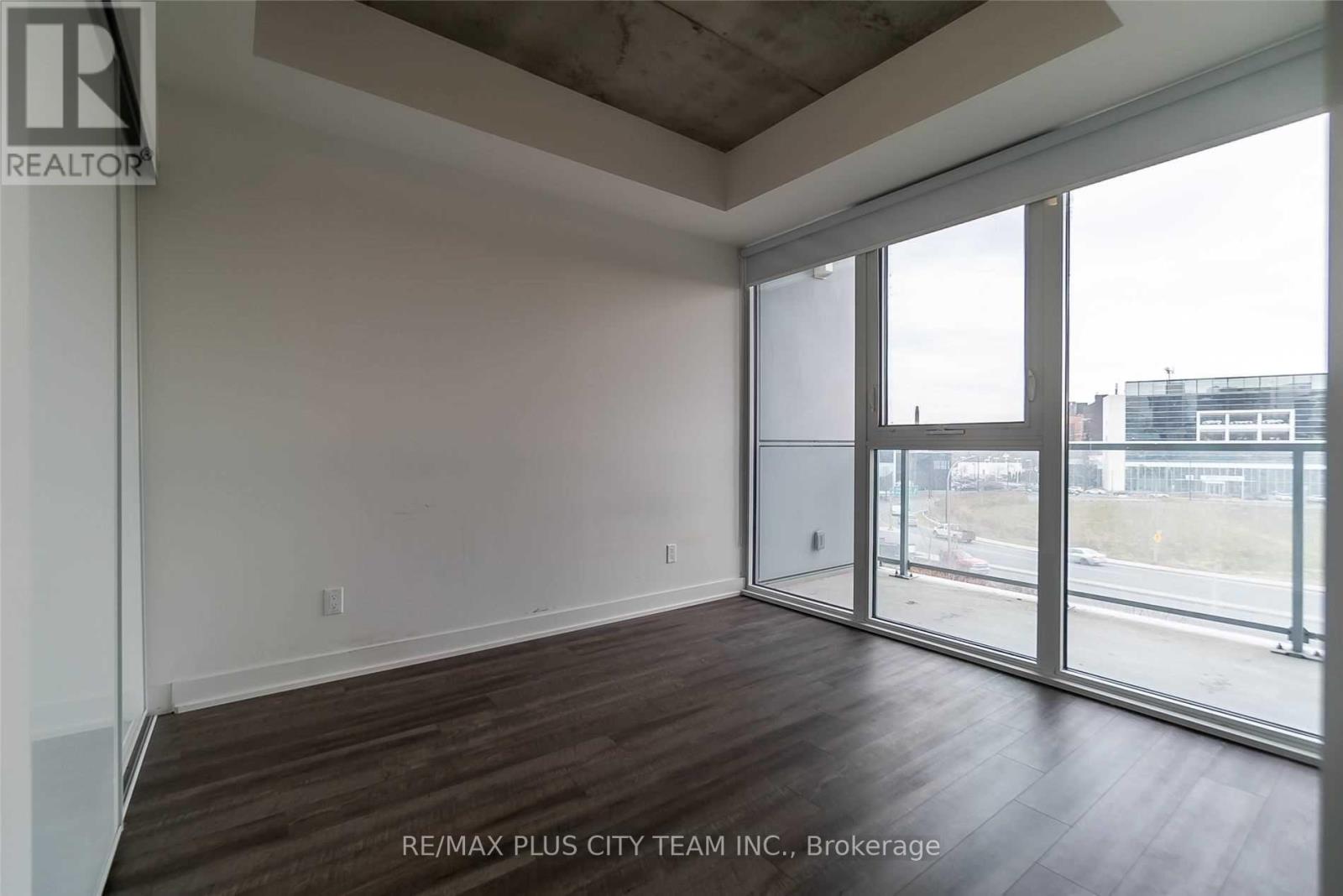 305 - 15 Baseball Place, Toronto, Ontario  M4M 0E7 - Photo 9 - E13658760