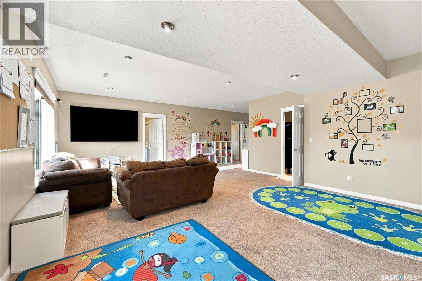 715 Bellmont Court, Saskatoon, Saskatchewan  S7V 1K7 - Photo 35 - SK044787
