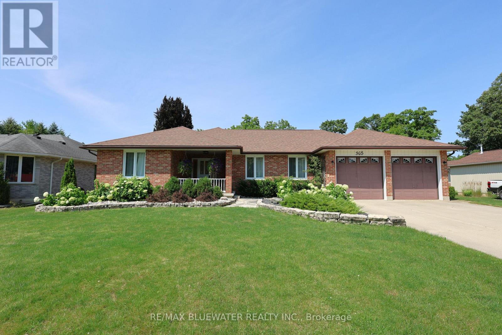 365 STATION STREET, North Middlesex, Ontario