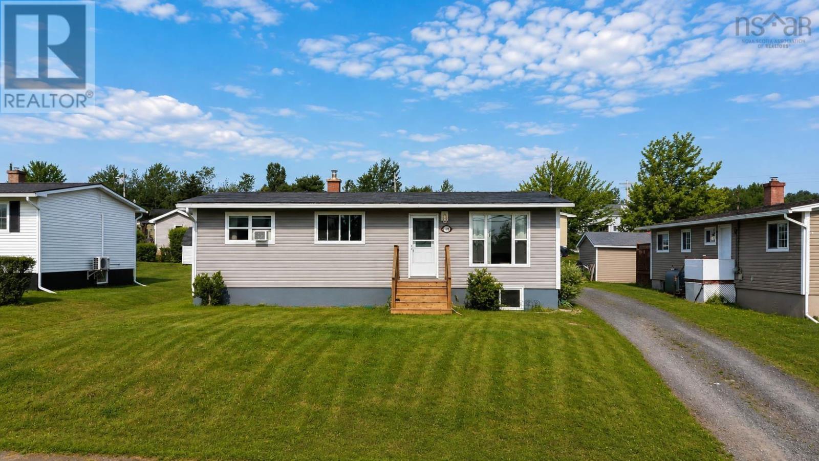 1608 Office Street, Westville, Nova Scotia  B0K 2A0 - Photo 2 - 202620173