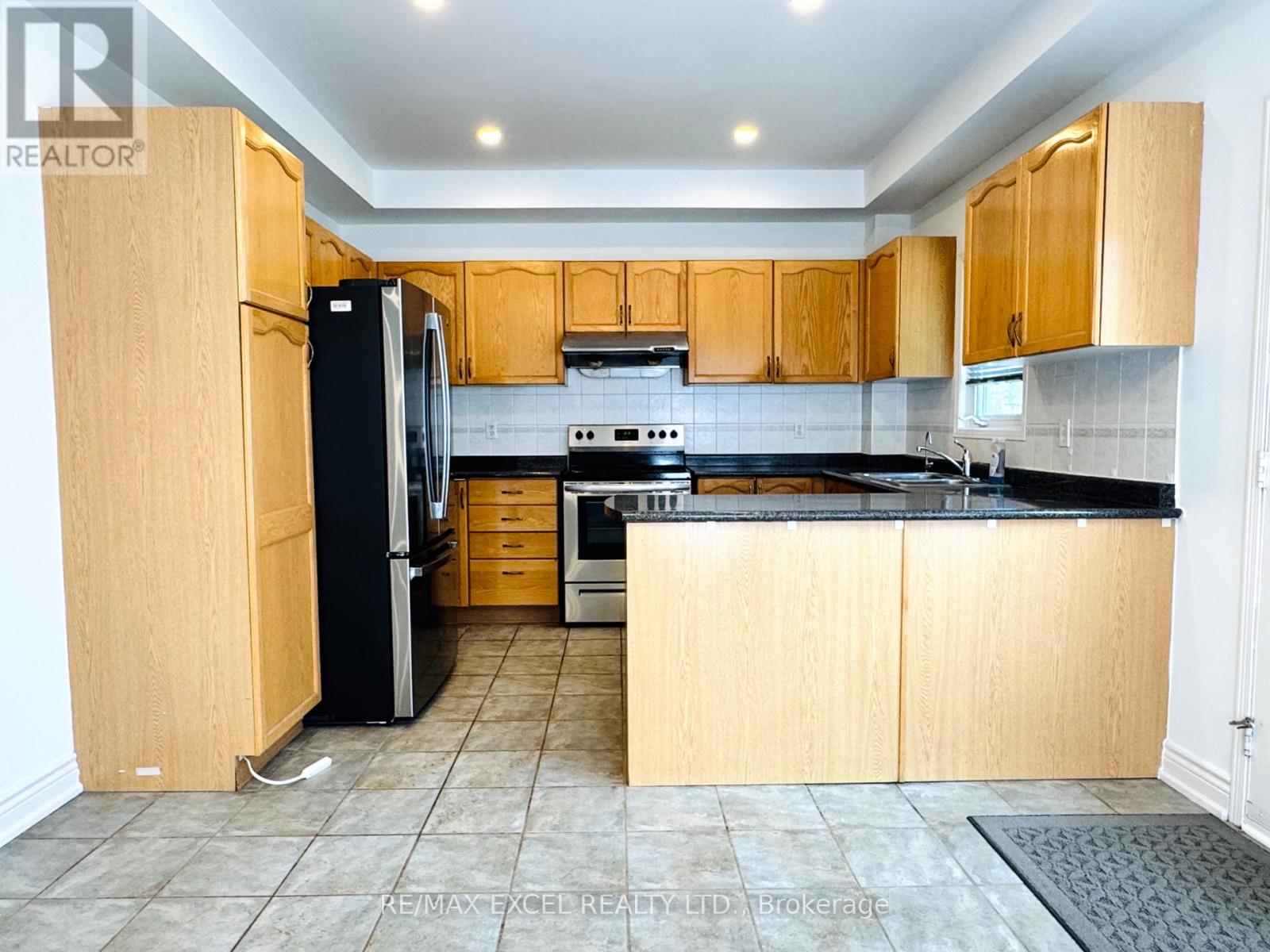 13 Brooksmill Lane, Markham (Berczy), Ontario  L6C 2C9 - Photo 10 - N13658712